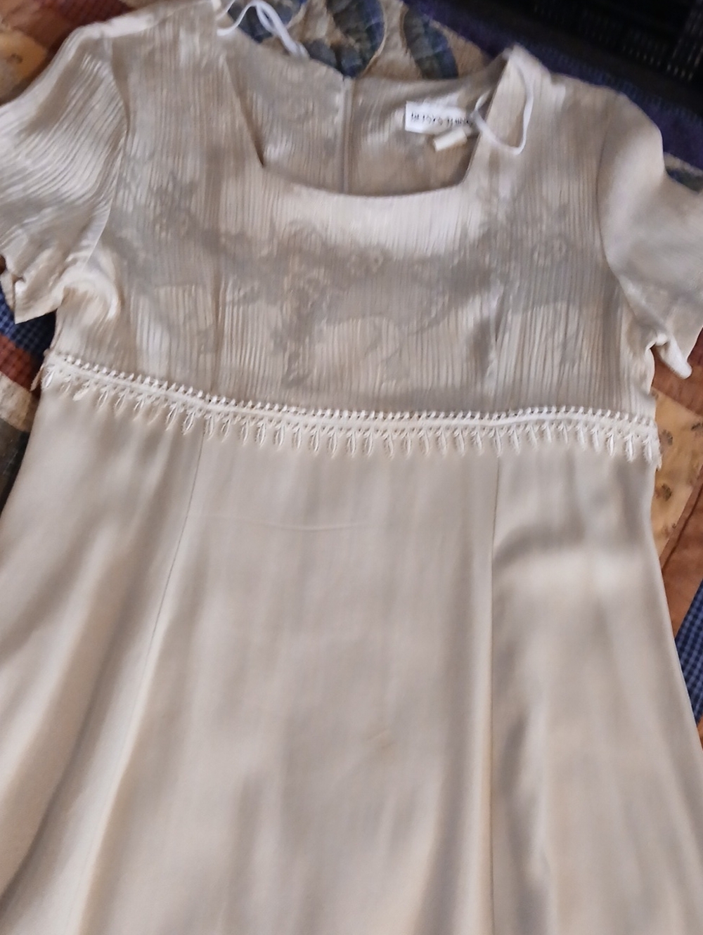 Vintage Ivory Short Sleeve Empire Waist Dress - Betsy's Things, Sz 16